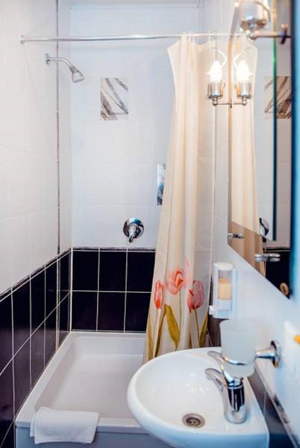 Hotel Vivat Provincia Takhtaulove Room photo