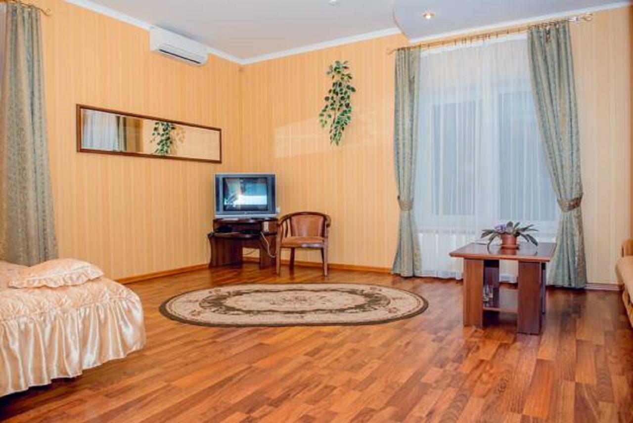 Hotel Vivat Provincia Takhtaulove Room photo